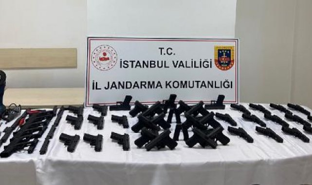 Pendik'te suç örgütlerine silah imalatı yapan iki şüpheli suçüstü yakalandı