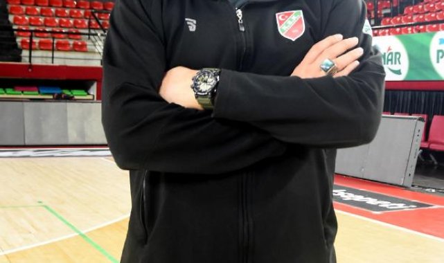 Pınar Karşıyaka'da Ufuk Sarıca gururlu