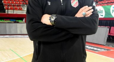 Pınar Karşıyaka'da Ufuk Sarıca gururlu
