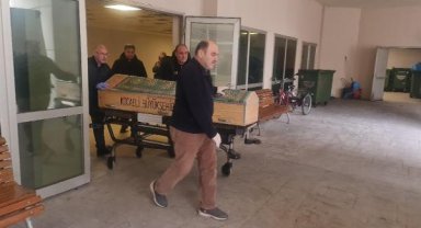 Polis kontrolünde 'Çocuklarımı cennete gönderdim' dedi, evde 2 çocuğu ölü bulundu