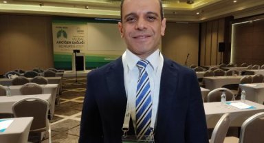 Prof. Dr. Alpay Azap'tan deprem bölgesine tetanos, kızamık ve suçiçeği uyarısı