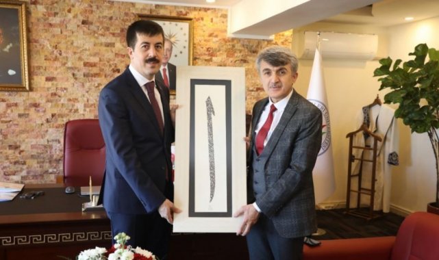 Rektör Uysal'dan, KSBÜ Rektörü Tekin'e tebrik ziyareti