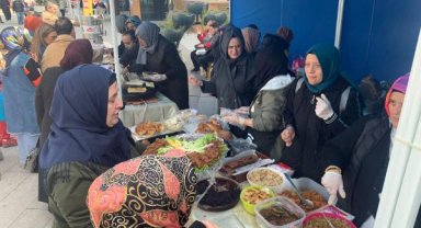 Rizeli kadınlardan depremzedelere '8 Mart' kermesli destek