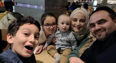 Rönesans Rezidans'ın enkazından çıkmayan 3 çocuğu ile eşinin gıyabi cenaze namazını kıldı