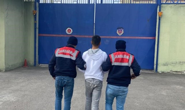 Sahte jandarmayı, gerçek jandarma yakaladı