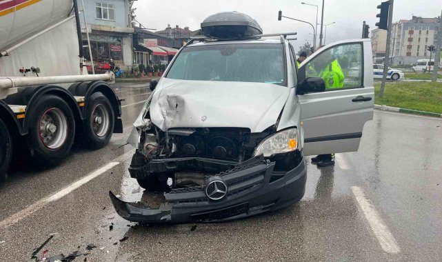 Samsun'da trafik kazası: 2 yaralı