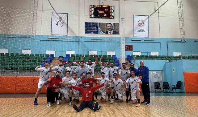 Seyhanlı hentbolcular Rize'den galibiyet ile döndü