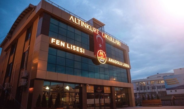 Sınava girecek öğrenciler dikkat: "Başarılı olmak için not tutmak çok önemli"