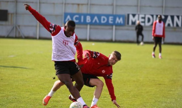 Sivasspor, Başakşehir maçı hazırlıklarına başladı