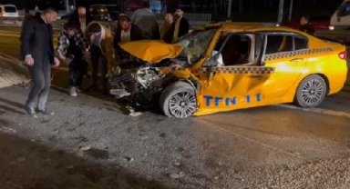 Sultangazi'de meydana gelen kazada biri çocuk 5 kişi yaralandı