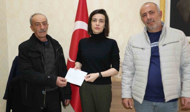 Taht köyünden deprem bölgesine nakdi yardım