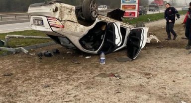 Takla atan otomobildeki Gülbahar öldü, sürücü yaralı