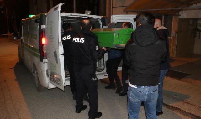 Tartıştığı Rus eşini bıçakla öldürdü