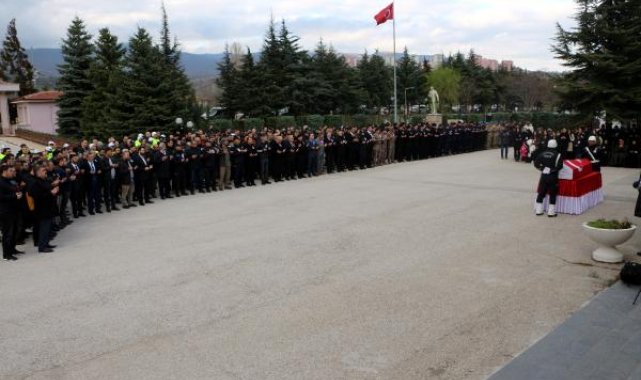 Tokat'ta kalp krizinden hayatını kaybeden polis için tören
