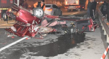 Trabzon'da 2 otomobil çarpıştı: 2 ölü, 2 yaralı