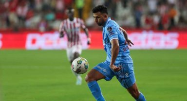 Trezeguet'nin sağ arka uyluk kasında yaralanma