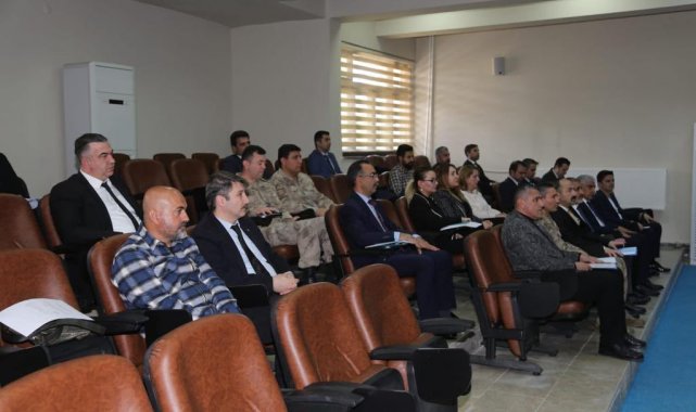 Tunceli'de kadına yönelik şiddetle mücadele toplantısı