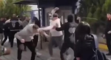 Tuzla'da lise öğrencilerinin kavgası kamerada