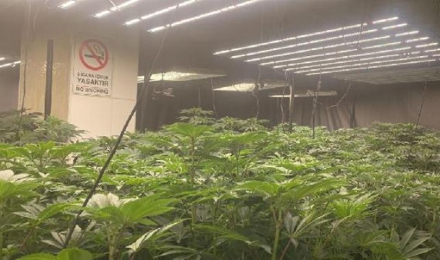 Ümraniye'de 8 milyonluk tesisde 20 milyon değerinde uyuşturucu yakalandı