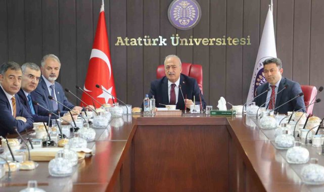 Üniversite senatosunda öğünün adı asker menüsü