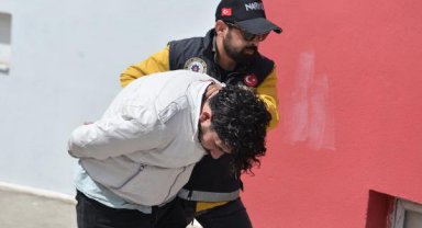 Uyuşturucuyla yakalandı, suçu birlikte yaşadığı kadının üzerine attı