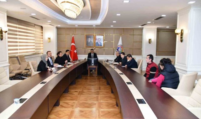 Vali Gürel vatandaşların sorunlarını dinledi