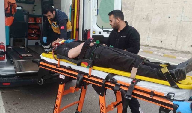 Van'da kamyonet takla attı: 1 yaralı