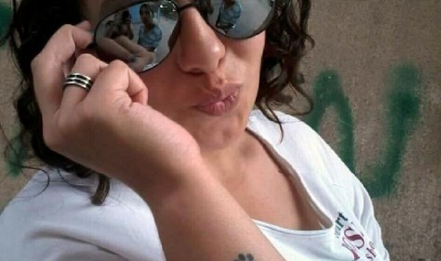 Yalnız yaşadığı evde ölü bulunan Gamze son yolculuğuna uğurlandı