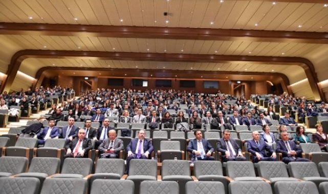 Yargıtay Başkanı Akarca, hakim ve savcı adaylarına yönelik seminere katıldı
