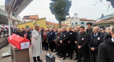 Yargıtay Onursal Cumhuriyet Başsavcısı Kanadoğlu, Ayvalık'ta toprağa verildi