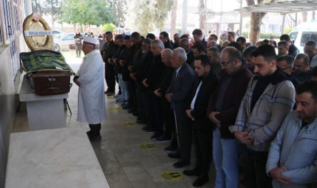 Yaya geçidinde kamyonetin çarptığı liseli Ezgi, hayatını kaybetti