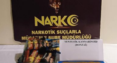 Yolcu otobüsünde çikolataların arasına gizlenmiş uyuşturucu bulundu