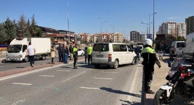 Yolun karşısına geçerken otomobilin çarptığı kadın öldü