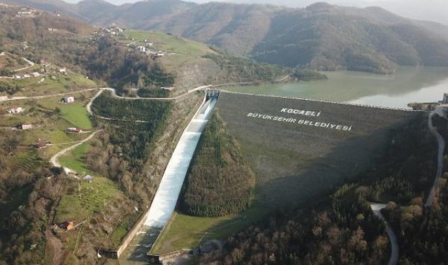 Yuvacık Barajı doluluk seviyesine yaklaştı, baraj kapakları açıldı