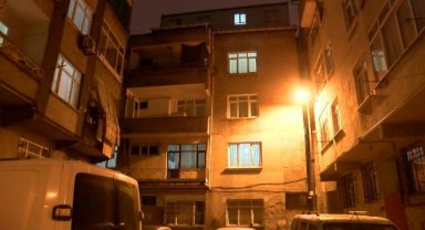 Zeytinburnu'nda temizlik yaparken 4'üncü kattan düşen kadın öldü