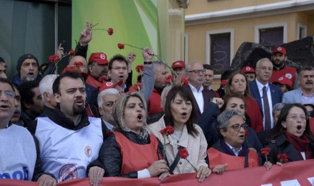 1 Mayıs 1977'de hayatını kaybedenler Kazancı Yokuşu'nda anıldı