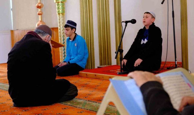 14 asırlık mukabele geleneği genç hafızlara emanet