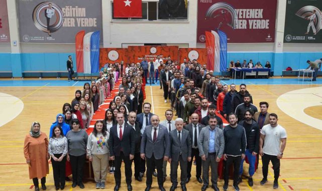 140 çalışan yemin etti