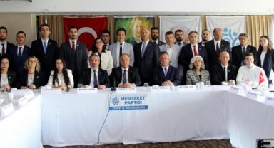 18 yaşındaki milletvekili adayı: Atatürk'ün açtığı yolda yürümeye devam edeceğim