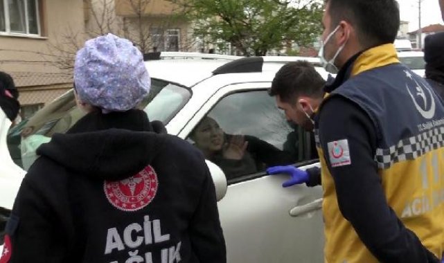 2 araca çarpıp kendini cipine kilitledi
