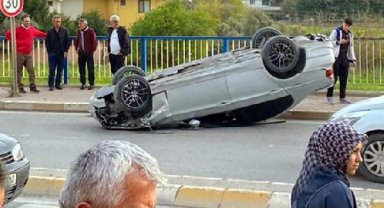 2 otomobilin çarpıştığı kazada 7 kişi yaralandı