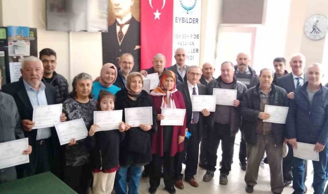 'Mantar Yetiştiriciliği' kursuna katılan 40 kursiyer törenle sertifikalarını aldılar