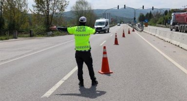 81 ilde 'düzensiz göç' uygulaması; 15 organizatöre gözaltı