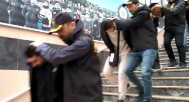 83 yaşındaki emekliyi dolandıran 8 şüpheli yakalandı