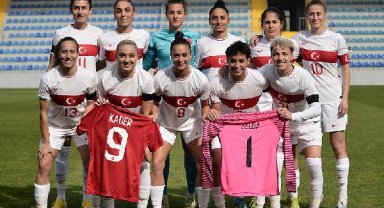 A Milli Kadın Futbol Takımı, Azerbaycan ile berabere kaldı