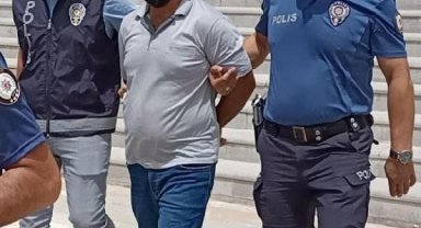 Ablasını, telefonla gönderdiği fotoğraflar için öldürmüş