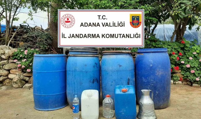 Adana'da bin 730 litre sahte içki ele geçirildi