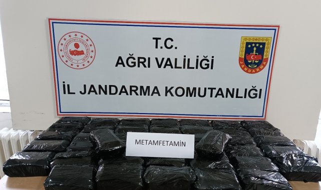 Ağrı'da 43 kilo 900 gram metamfetamin ele geçirildi