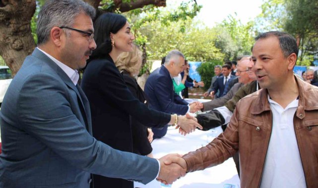 AK Parti Aydın İl Teşkilatı bayramlaştı
