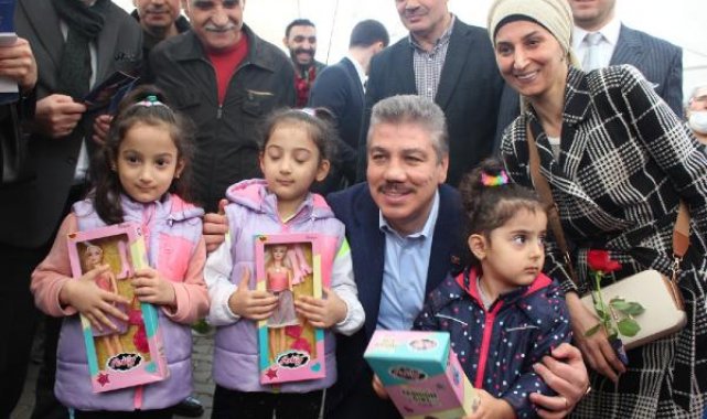 AK Parti İstanbul 3'üncü Bölge Milletvekili Adayı Cüneyt Yüksel Güngören'deydi